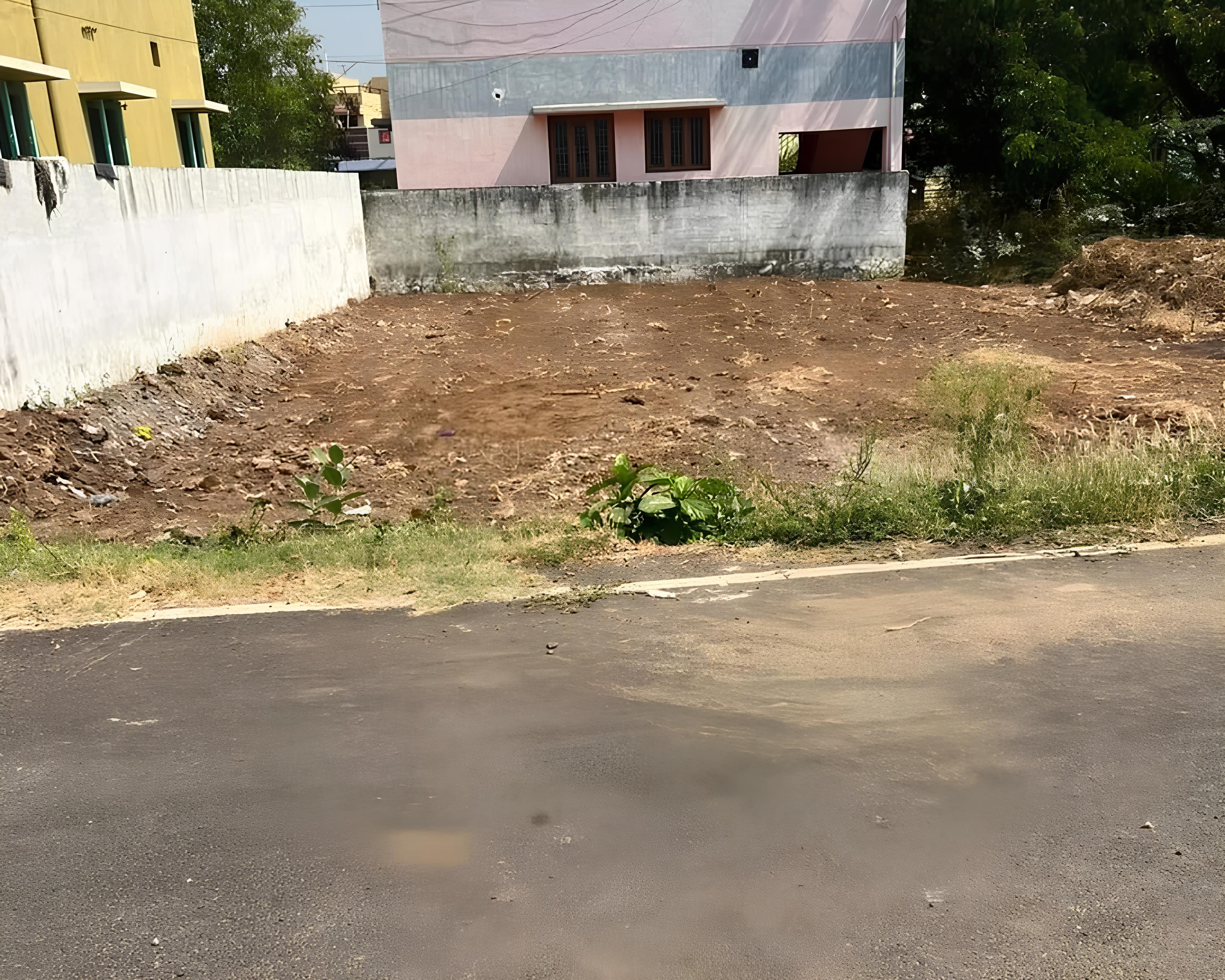Spacious Plot on Chandmari Ring Road